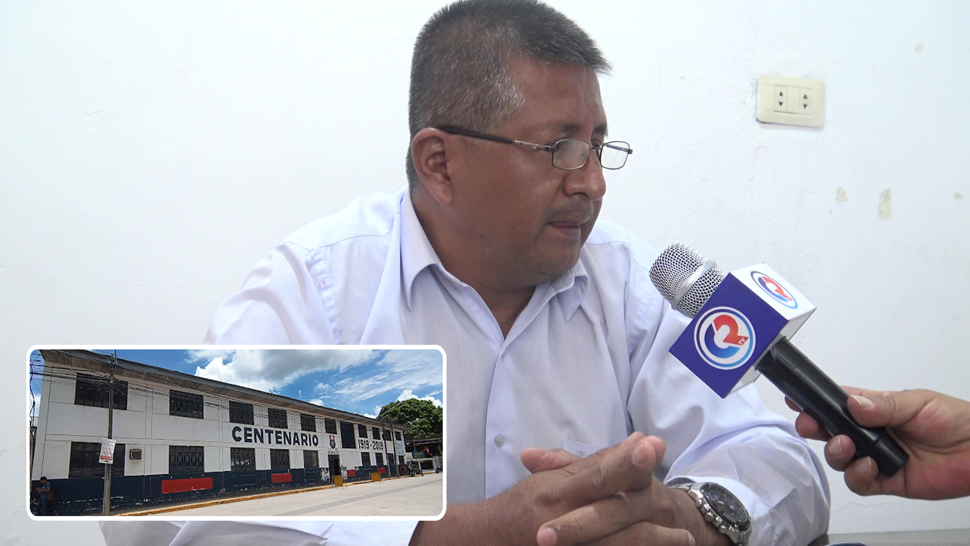 DIR. JUAN CLIMACO HABLÓ DE MEJORAS DE LA I.E. PARA RETORNO A CLASES - CR TV